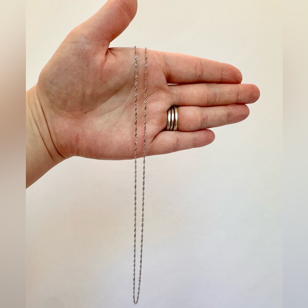 14K White Gold Chain Necklace